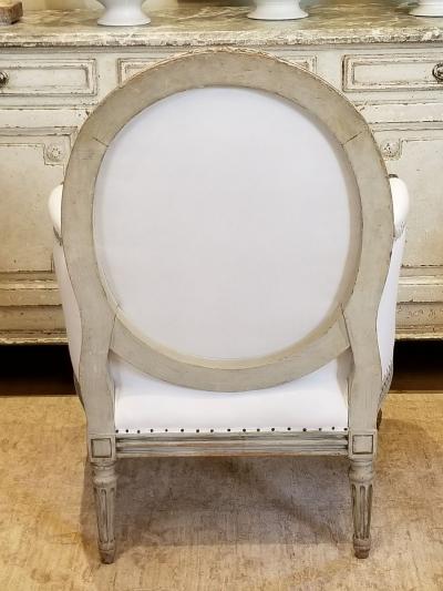 19TH C LOUIS XVI BERGERES PAIR
