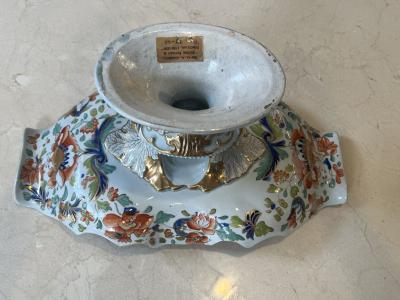 19TH CENTURY BRITISH PORCELAIN FLORAL DECORATED TAZZA