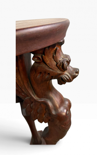 19TH CENTURY GOTHIC WINGED LIONESS CARVED MAHOGANY TABLE WITH CLAW FEET