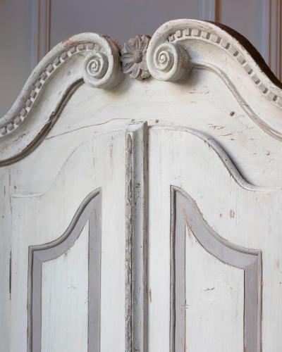 19th Century Alpine Painted Cupboard in White and Gray