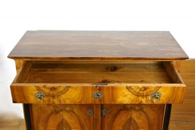 19th Century Biedemeier Nutwood Commode Trumeau Austria circa 1825