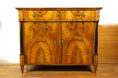 19th Century Biedemeier Nutwood Trumeau Commode Austria circa 1825