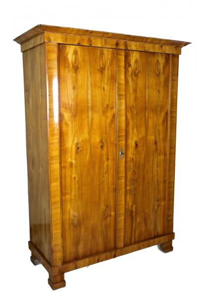 19th Century Biedermeier Cabinet Cherrywood Handpolished Austria circa 1825