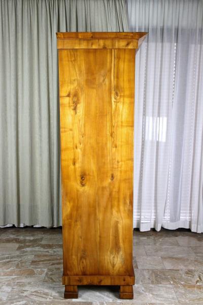 19th Century Biedermeier Cabinet Cherrywood Handpolished Austria circa 1825