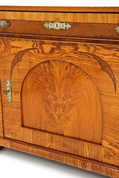 19th Century Biedermeier Commode Dresser Ash Wood Bohemia circa 1860