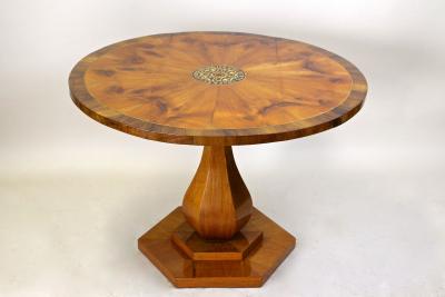 19th Century Biedermeier Dining Table Salon Table Cherrywood AT ca 1830