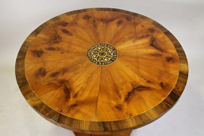 19th Century Biedermeier Dining Table Salon Table Cherrywood AT ca 1830