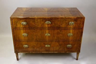 19th Century Biedermeier Nutwood Chest Of Drawers Secretaire Desk AT ca 1840