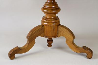 19th Century Biedermeier Round Coffee Table With Marquetry Works AT ca 1860