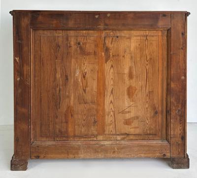 19th Century Biedermeier Style Mahogany Chest of Drawers Matched Flame Grain