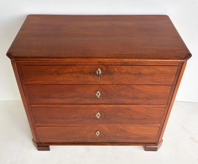 19th Century Biedermeier Style Mahogany Chest of Drawers Matched Flame Grain