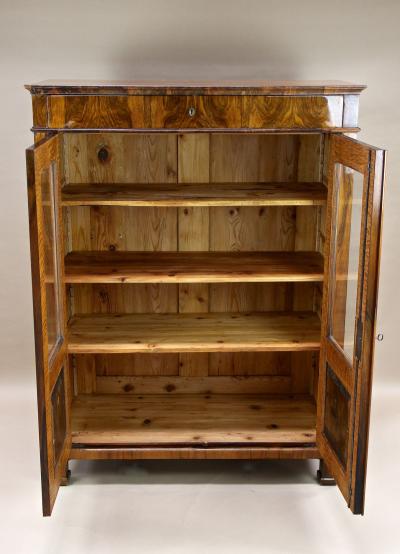 19th Century Biedermeier Walnut Cabinet Vitrine Bookcase Austria ca 1830