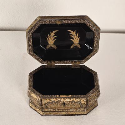 19th Century Chinese Lacquered Gilt Tea Caddy
