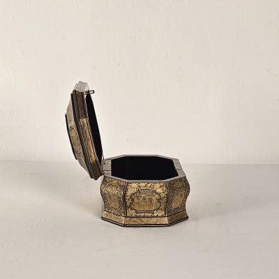 19th Century Chinese Lacquered Gilt Tea Caddy