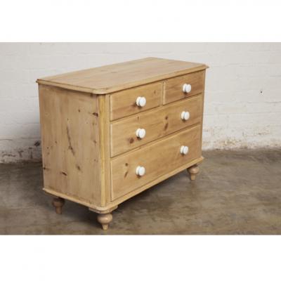 19th Century English Pine Chest of Drawers