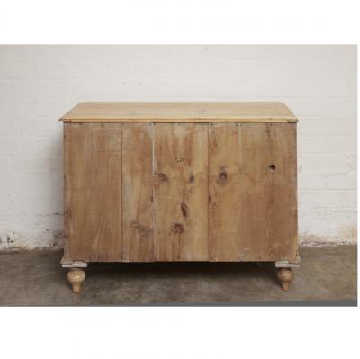19th Century English Pine Chest of Drawers