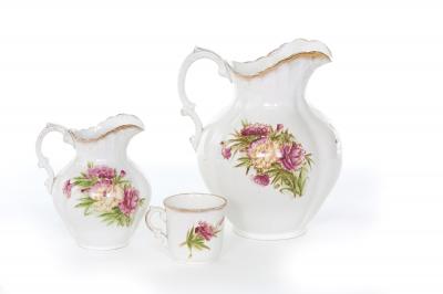 19th Century English Porcelain Bath Chamber Service