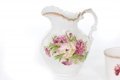 19th Century English Porcelain Bath Chamber Service