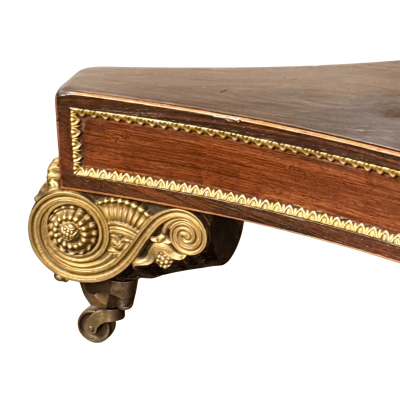 19th Century English Regency Rosewood Tilt Top Center Table