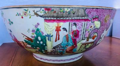 19th Century Famille Rose Chinese Export Punch Koi Decorated
