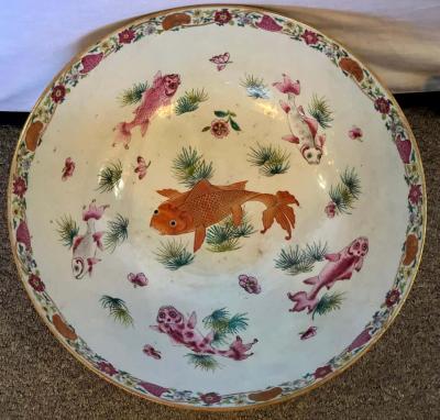 19th Century Famille Rose Chinese Export Punch Koi Decorated