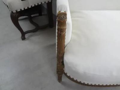 19th Century French Louis XVI Style Giltwood Marquise or Bergere