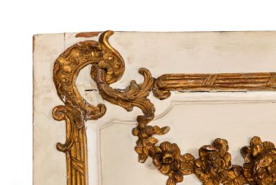 19th Century French Rococo Louis XV Carved Giltwood Trumeau Mirror 80 H