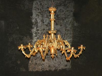 19th Century Gothic Revival Giltwood Chandelier