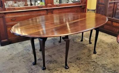 19th Century Irish Country Squires Mahogany Hunt Table