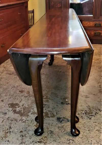 19th Century Irish Country Squires Mahogany Hunt Table