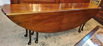 19th Century Irish Country Squires Mahogany Hunt Table