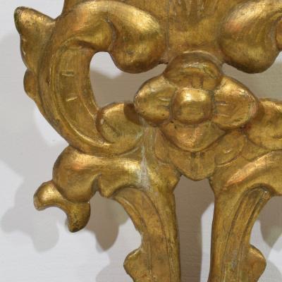 19th Century Italian Baroque Style Giltwood Mirror