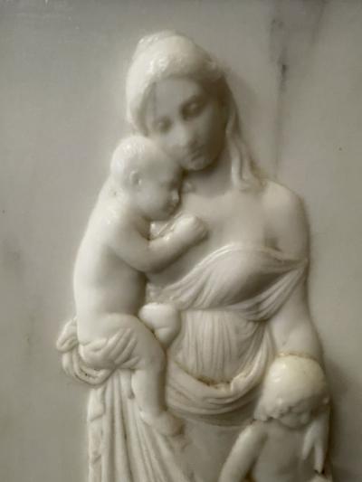 19th Century Italian Carrara Marble Pedestal Neoclassical Carvings Figural