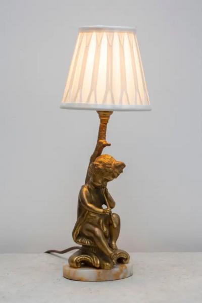 19th Century Italian Napoleon III Gilt Bronze Figural Lamp with Cherub