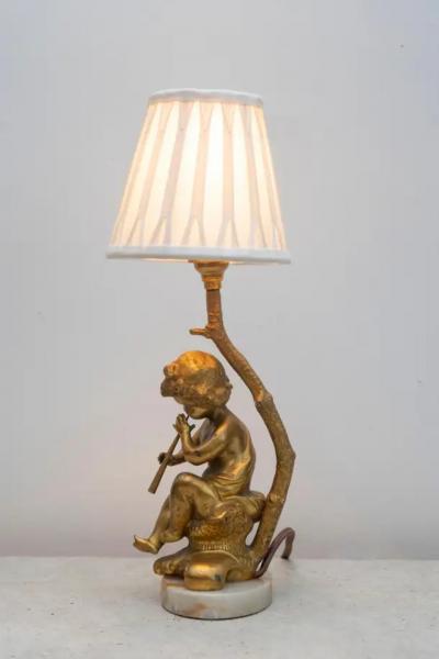 19th Century Italian Napoleon III Gilt Bronze Figural Lamp with Cherub