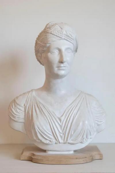 19th Century Italian Neoclassical Plaster Bust of a Roman Woman