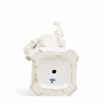 19th Century Italian White Porcelain Decorative Sculpture of Prudence