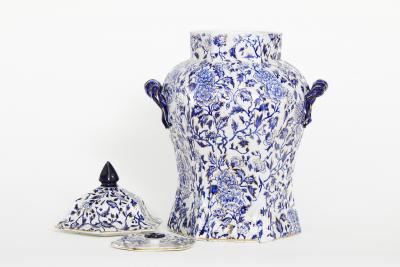 19th Century Large English Porcelain Covered Urn