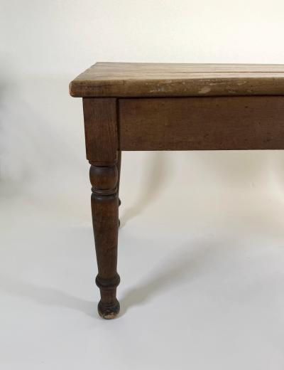 19th Century Louis Philippe Oak Farmhouse Table