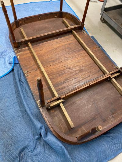 19th Century Mahogany Dining Table with Leaves with Brass Clips