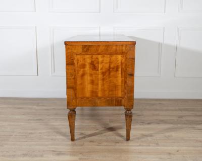 19th Century Neoclassical Inlaid Walnut and Cherry Italian Commode