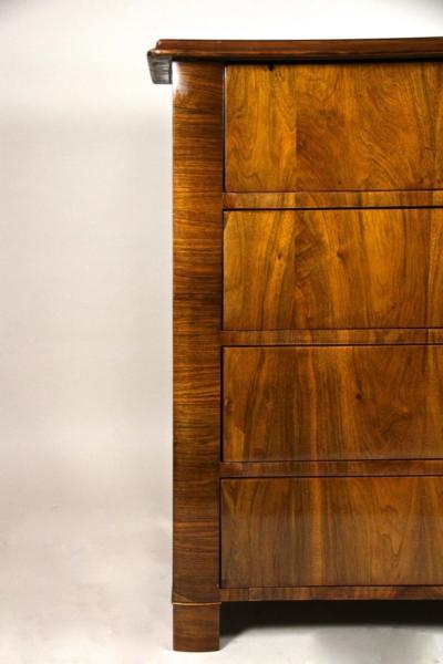 19th Century Nutwood Biedermeier Chest of Drawers Commode Austria ca 1840