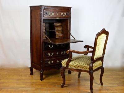 19th Century Oakwood Secretary Cabinet Baroque Revival Austria ca 1870