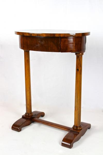 19th Century Oval Biedermeier Nutwood Side Table Austria circa 1830
