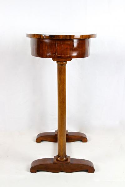 19th Century Oval Biedermeier Nutwood Side Table Austria circa 1830