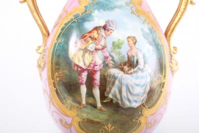 19th Century Pair Gilt Porcelain Decorative Urns Vases
