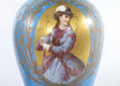 19th Century Paris Porcelain Vases a Pair