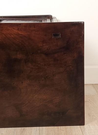 19th Century Qing Dynasty Cabinet