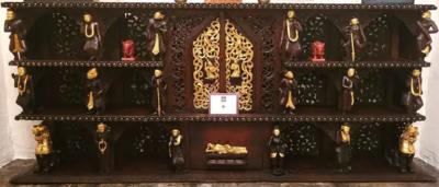 19th Century SE Asian Highly Carved Wooden and Gilded Floor Wall Cabinet