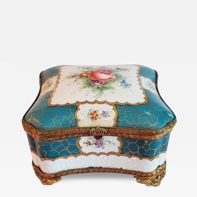 19th Century Samson Paris Porcelain Trinket Box